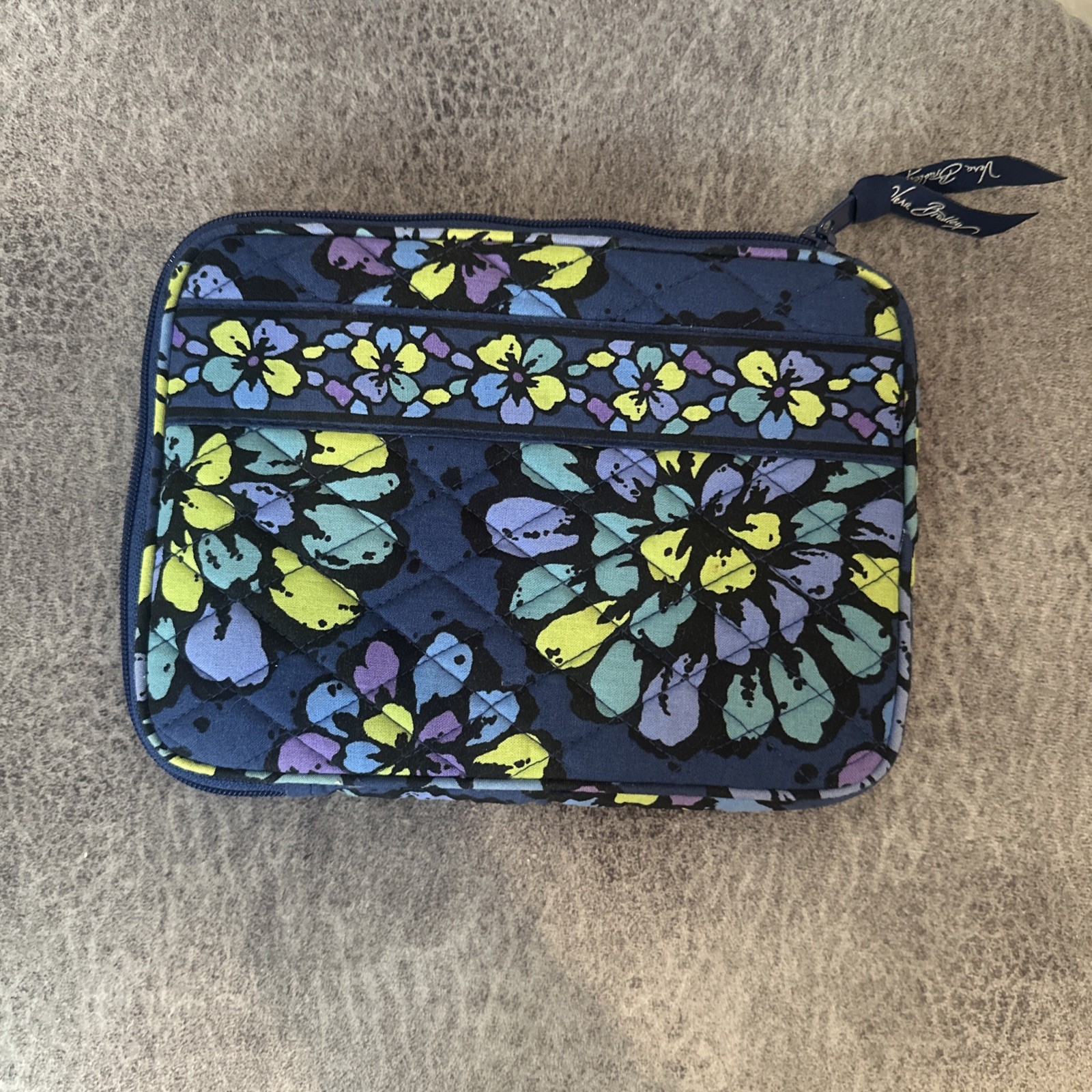 Vera Bradley E-reader Tablet Kindle Case Sleeve Retired EUC