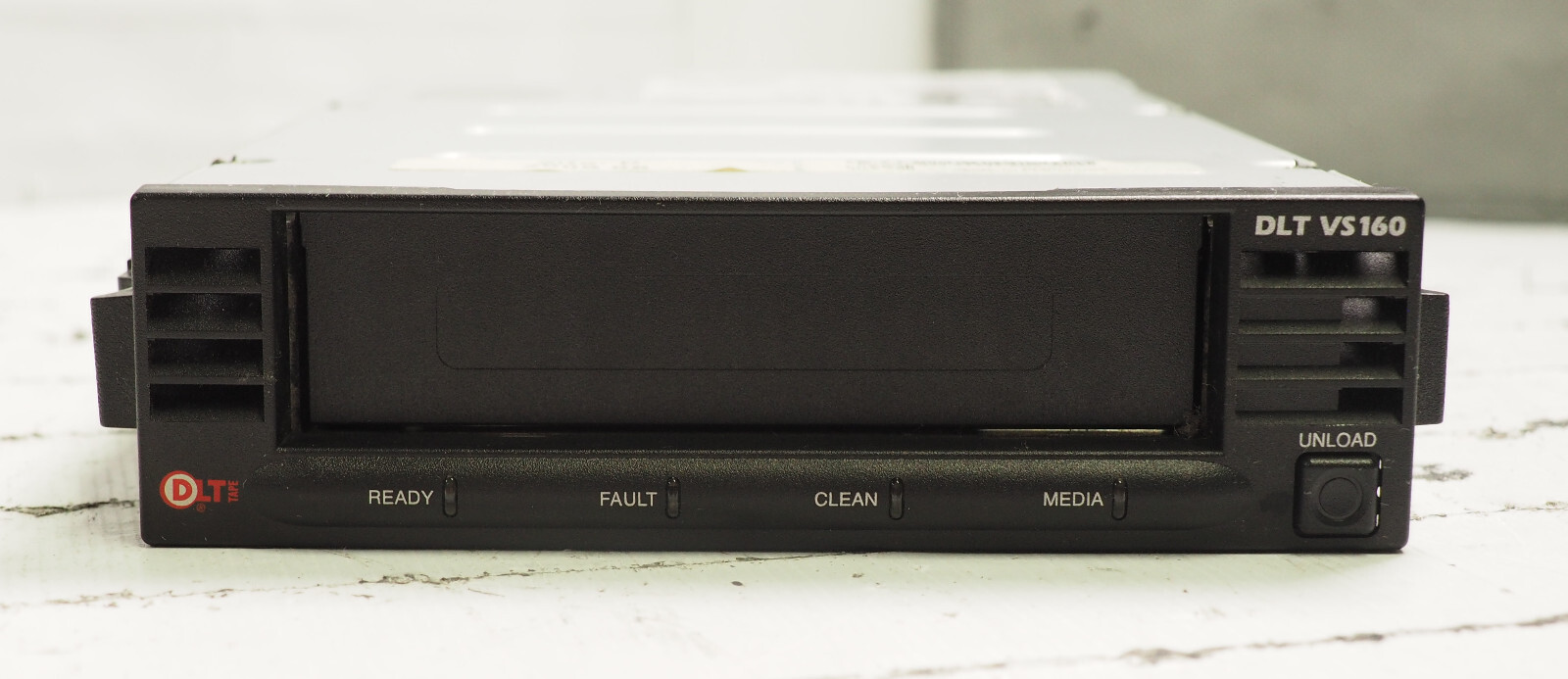 DELL PowerVault 110T DLT VS160 INTERNAL TAPE DRIVE PN: 0CH099