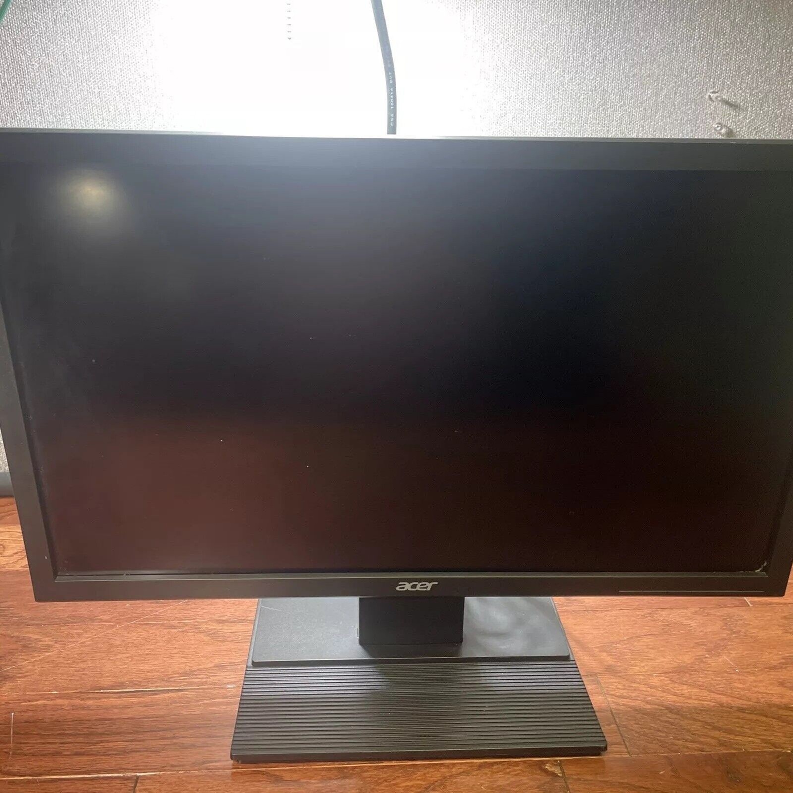 Acer V226HQL 21.5" LED LCD Widescreen Monitor 1920 x 1080 16:9 5ms UM.WV6AA.005