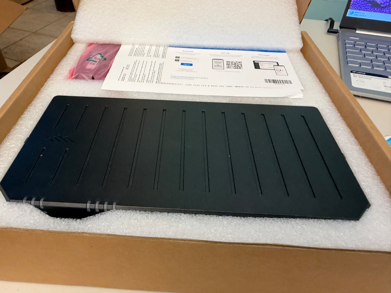 Cradlepoint E100 Series Enterprise Router Open Box