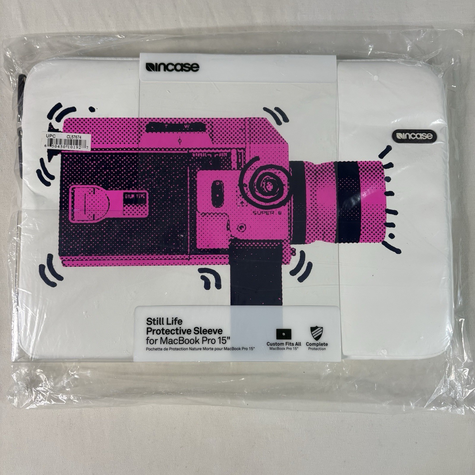 Incase Still Life Protective Sleeve MacBook Pro 15 Super 8 White Pink Camera New
