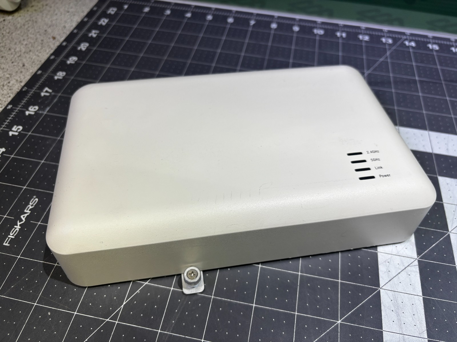 Avaya WLAN AP 8120 Wireless Access Point – Dual Band 2.4/5GHz –Model WL81AP200E6