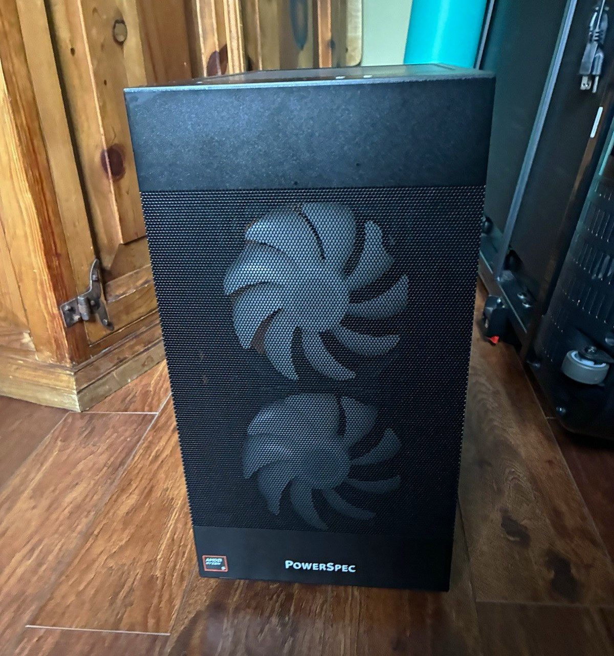 PowerSpec G530 Mid Tower MicroATX Case Black (comes w hdmi cord and  pwr cable)