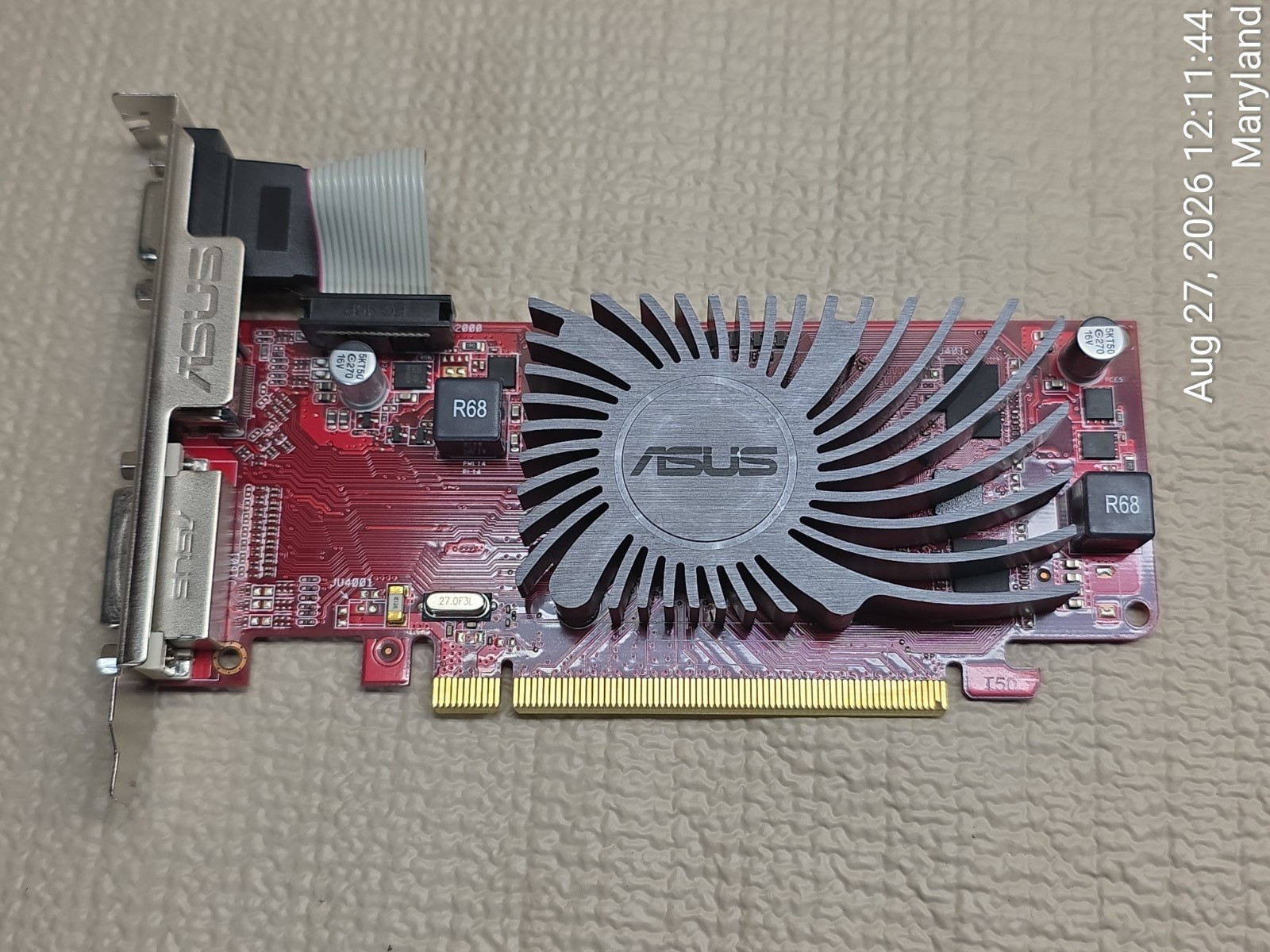 ASUS Radeon HD6450 EAH6450 SILENT/DI/1GD3 1GB PCI-E Video Card