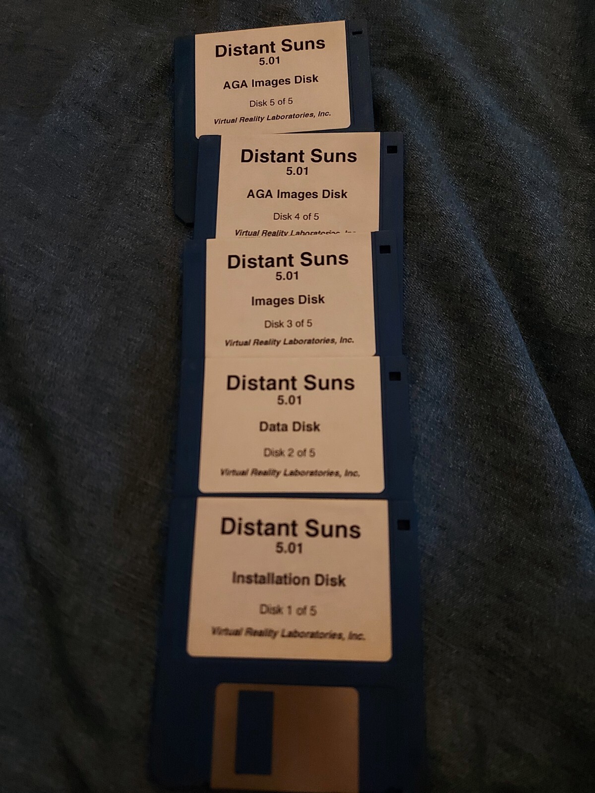 Distant Suns 5.1 Complete Virtual Planetarium for Amiga (1994)