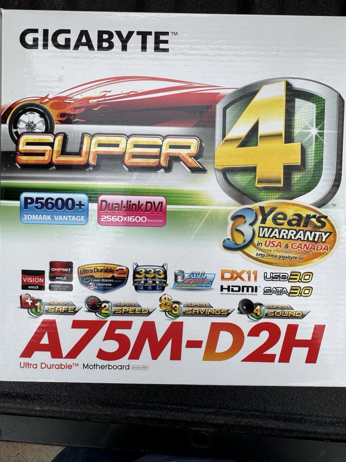 GIGABYTE GA-A75M-D2H Rev. 1.0 AMD A75 Socket FM1 SATA 6Gb/s mATX Motherboard