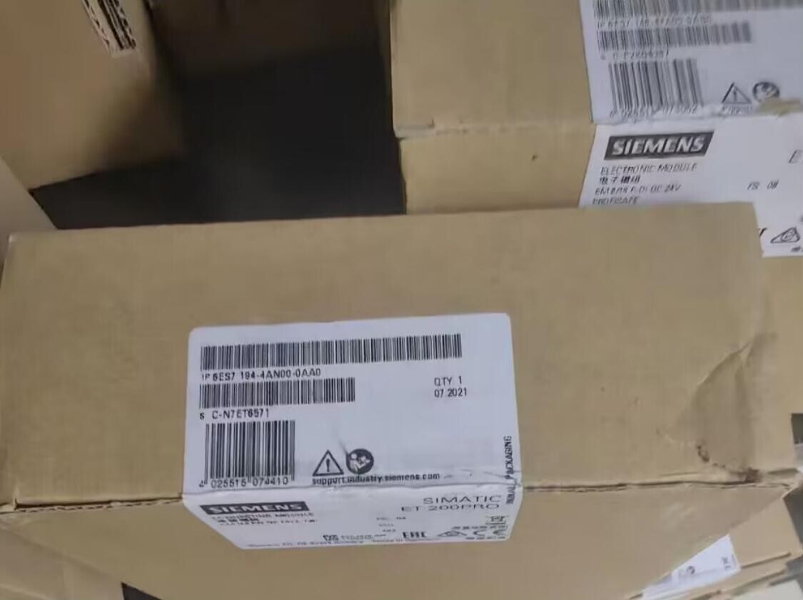 Siemens 6ES7194-4AN00-0AA0 Connecting Module Brand New Fast Ship
