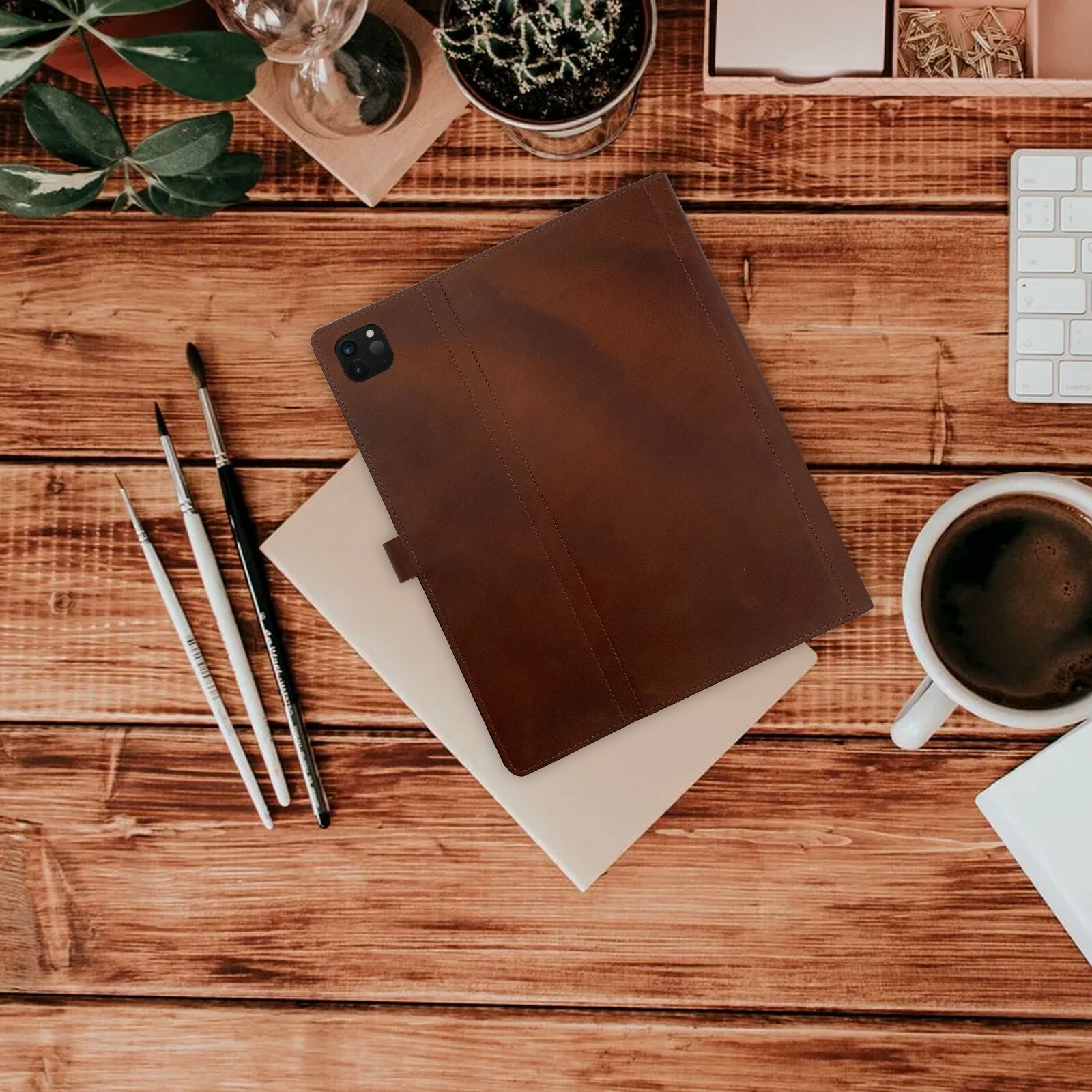 iPad Pro 11" Genuine Leather Case - 4th Generation. With Pencil Holder