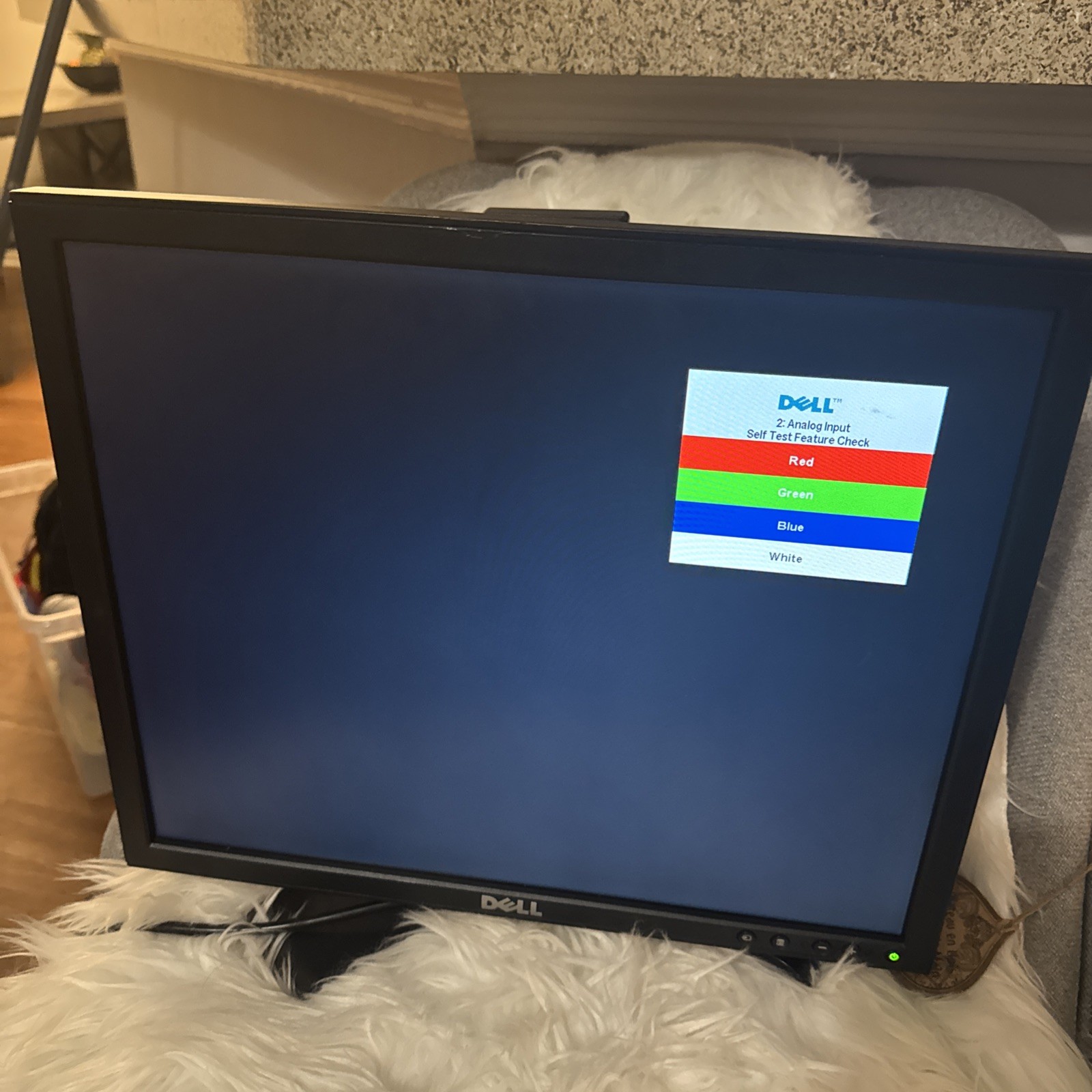Dell P190ST LCD Monitor w/Data Cord- Works