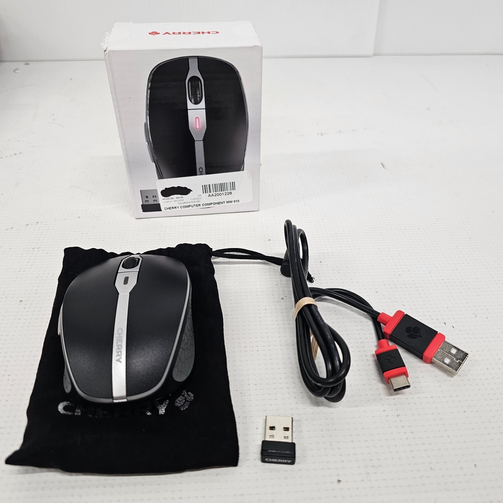 NIB $79 Cherry Wireless 2400dpi Mouse MW 9100 6 Button Rechargeable + Case