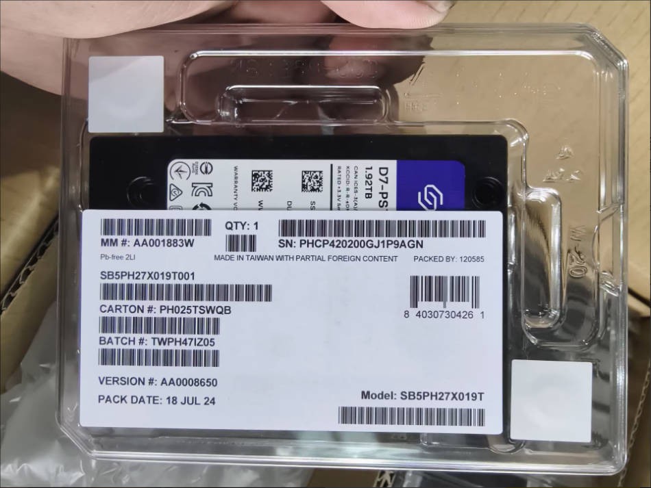 Solidigm Intel D7-PS1010 1.92TB SSD 2.5" U.2 NVME PCIe5.0 X4 SB5PH27X019T001