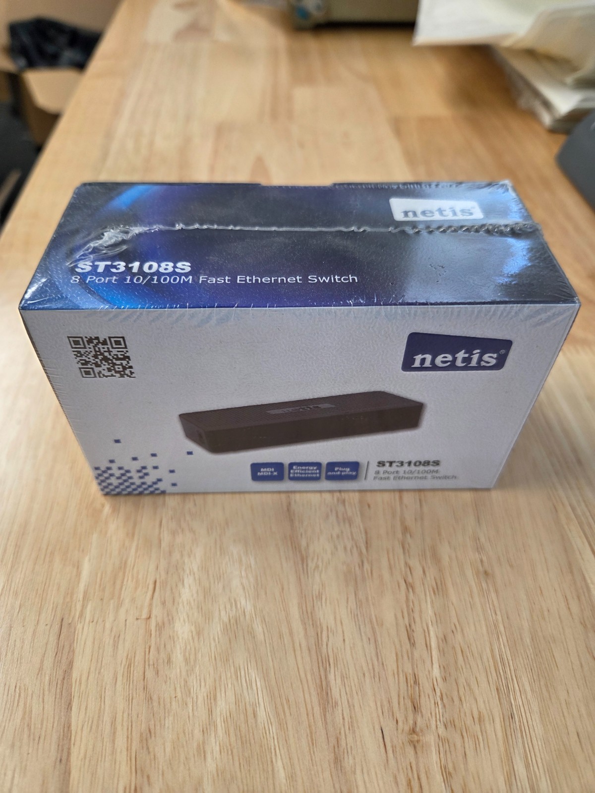Netis 8 Port 10/100Mbps Fast Ethernet Switch ST3108S