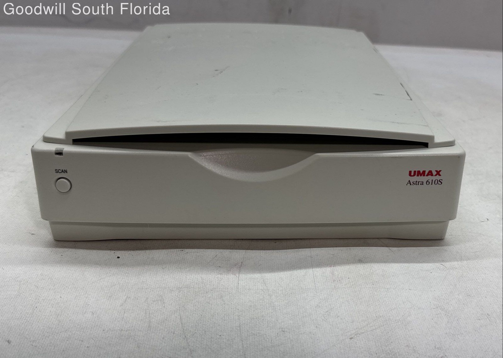 Umax Astra 610S White Portable SCSI Operation Manual Flatbed Scanner Not Tested