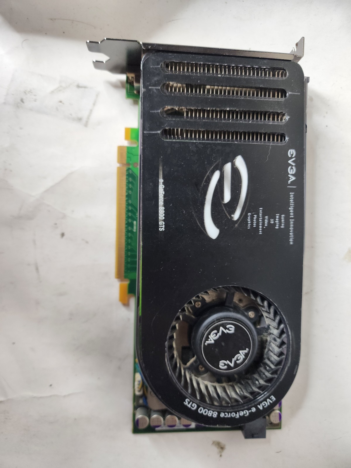 Vintage EVGA e-GeForce 8800 GTS - 320MB PCI-E