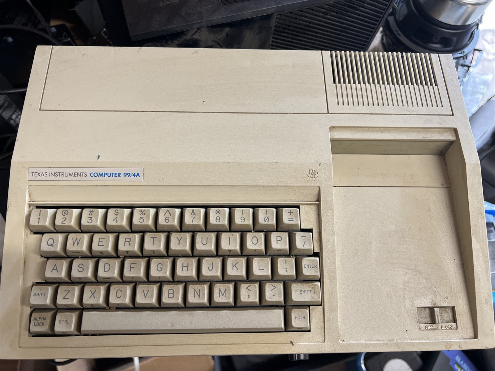 Texas Instruments Computer 99/4A, Untested