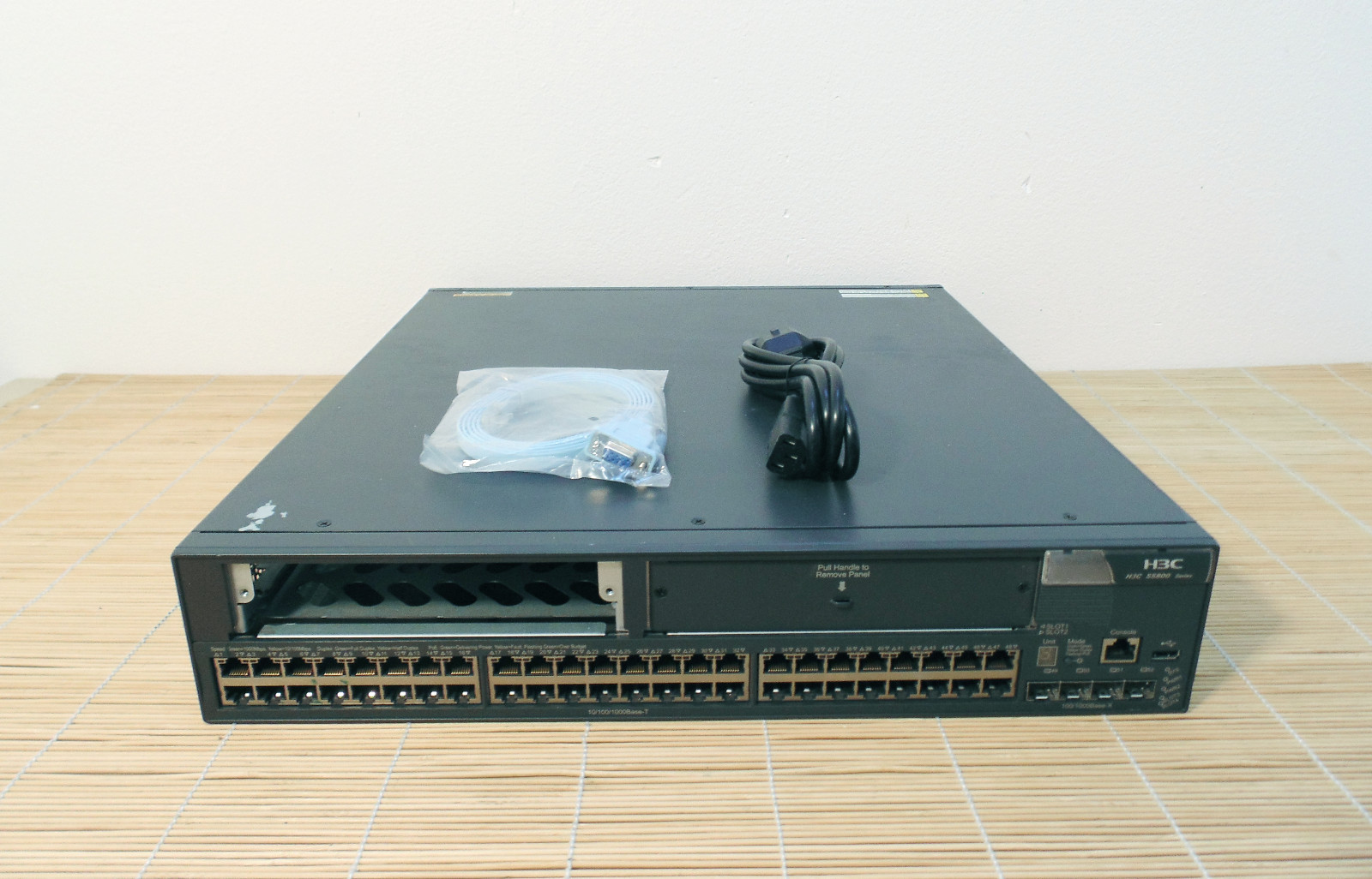 HP JC101A HPE 5800-48G Switch with 2 Interface Slots 2x PWR H3C S5800-60-PWR