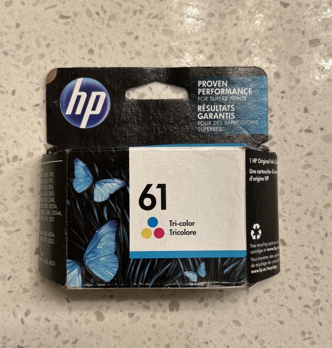 Geniune OEM New HP 61 Tri-Color Ink Cartridge HP DeskJet HP Exp: April 2022