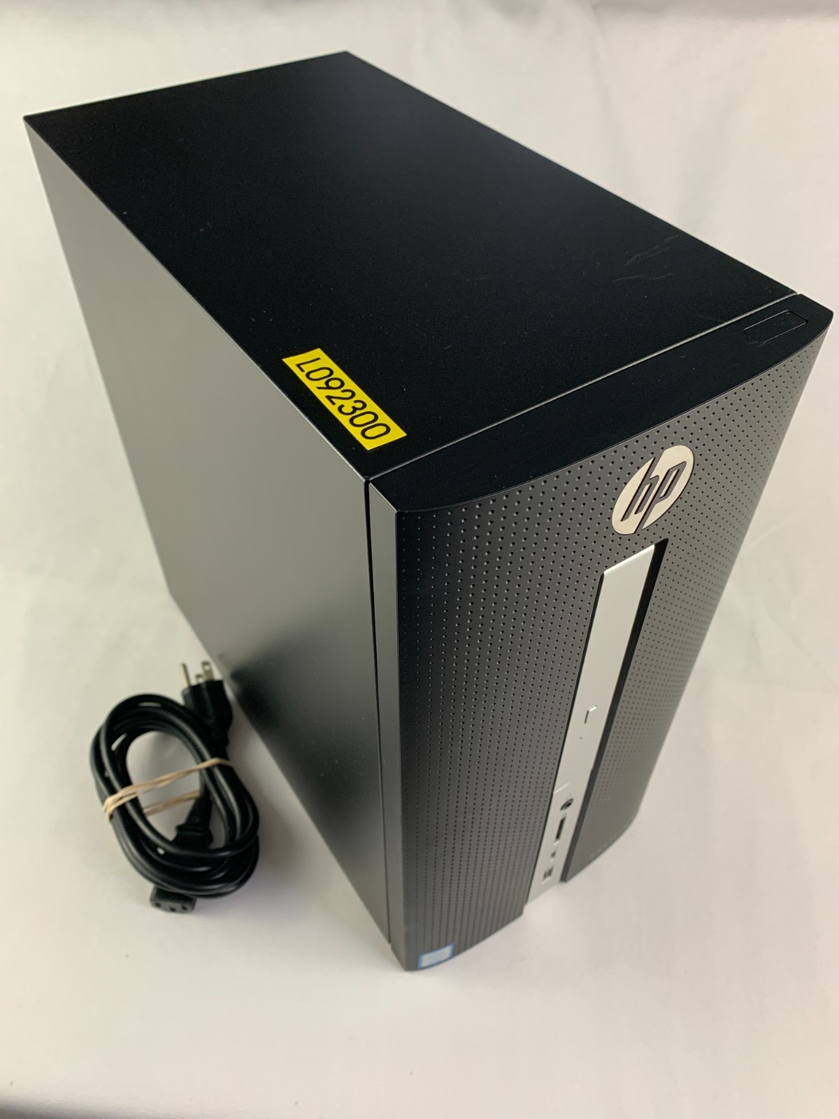 HP Pavilion 570-p064 Desktop PC Intel i3-7100 3.9GHz 8GB RAM 128GB SSD, 1TB HD