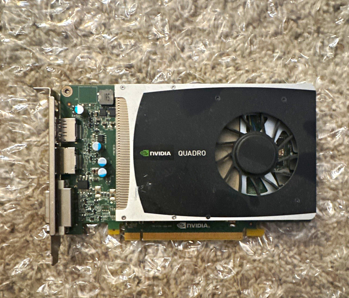 NVIDIA Quadro PCIe x16 Graphics Card SFF DisplayPort DVI Fan/Heatsink
