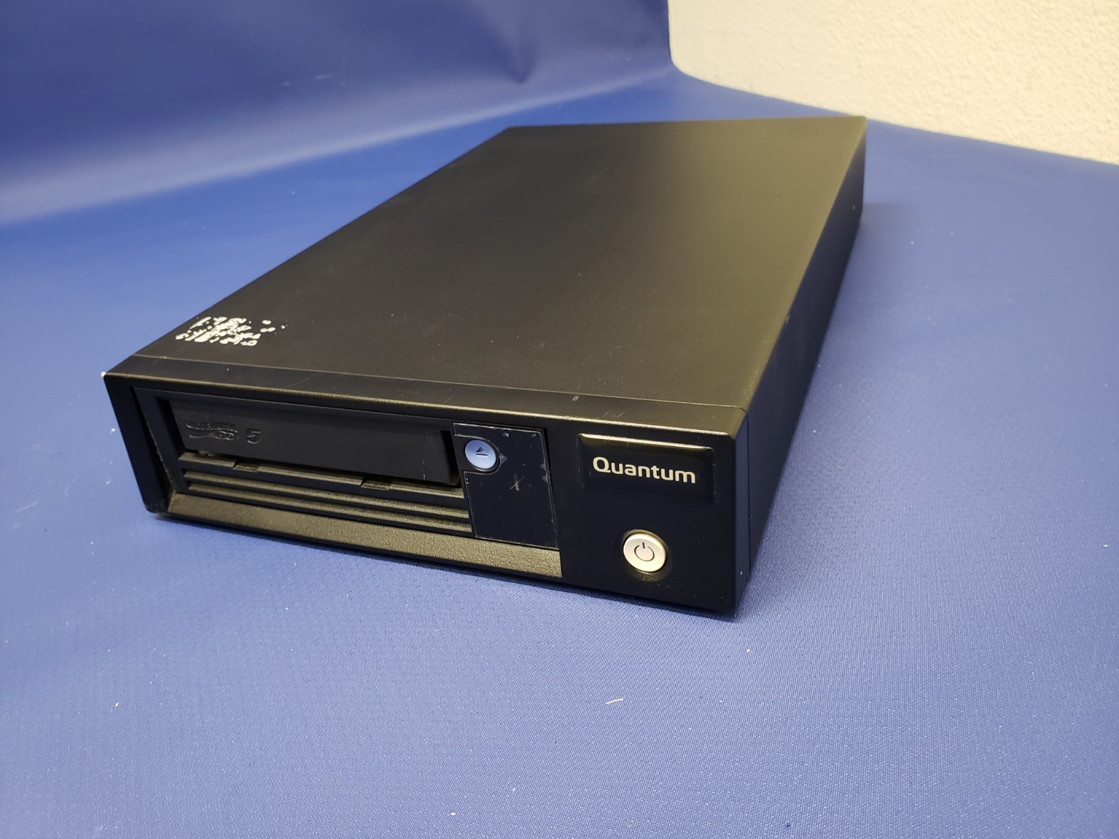 IBM Quantum LTO5 External Tape Drive 3580-H5S 46C2594