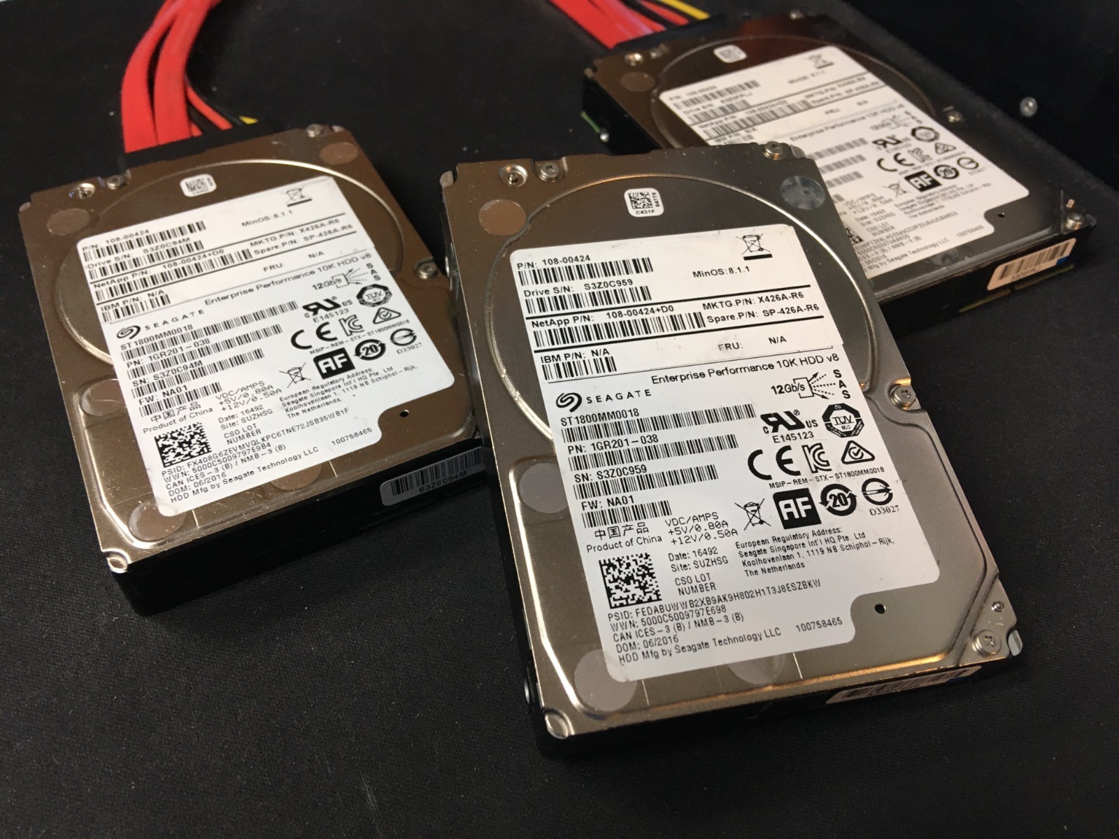 LOT OF 10* NETAPP 1.8TB 10K 12G 2.5" SAS ST1800MM0018 X426 STBTE1T8A10 *520BLOCK