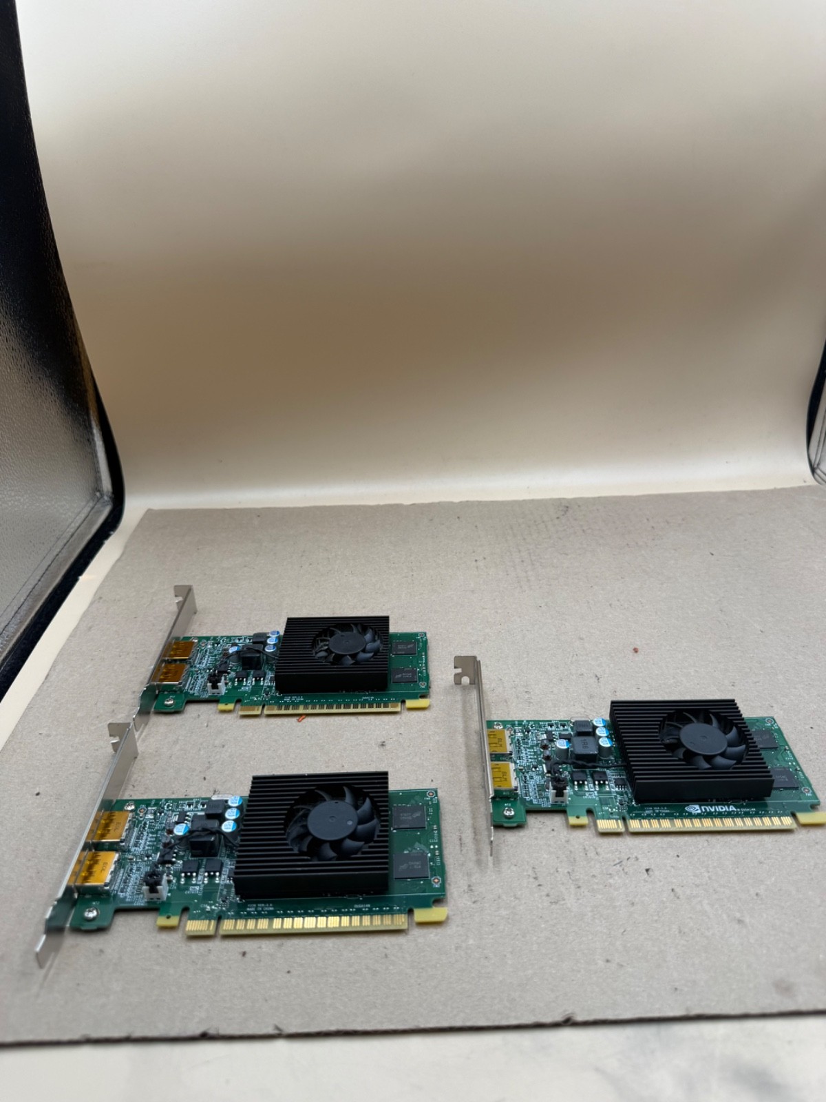 Nvidia GeForce MS-V338 0T622V Dual Display Port High Profile Video Card