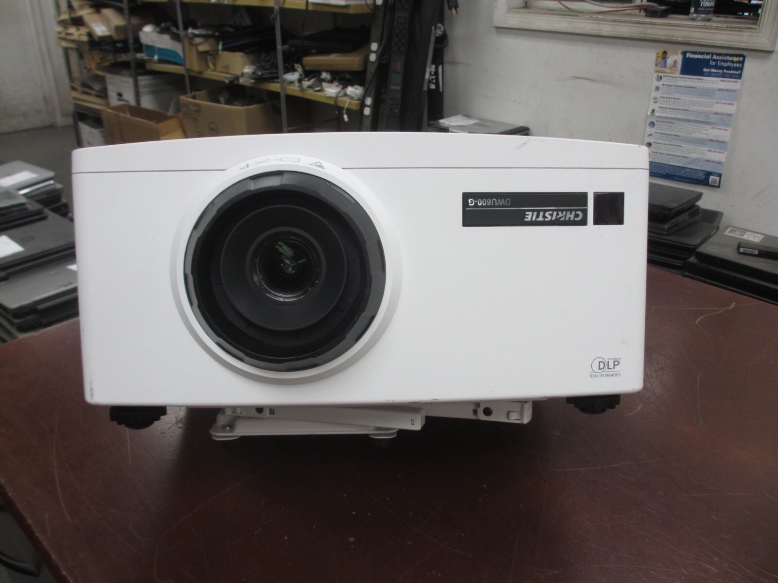 CHRISTIE DWU600-G WUXGA Projector
