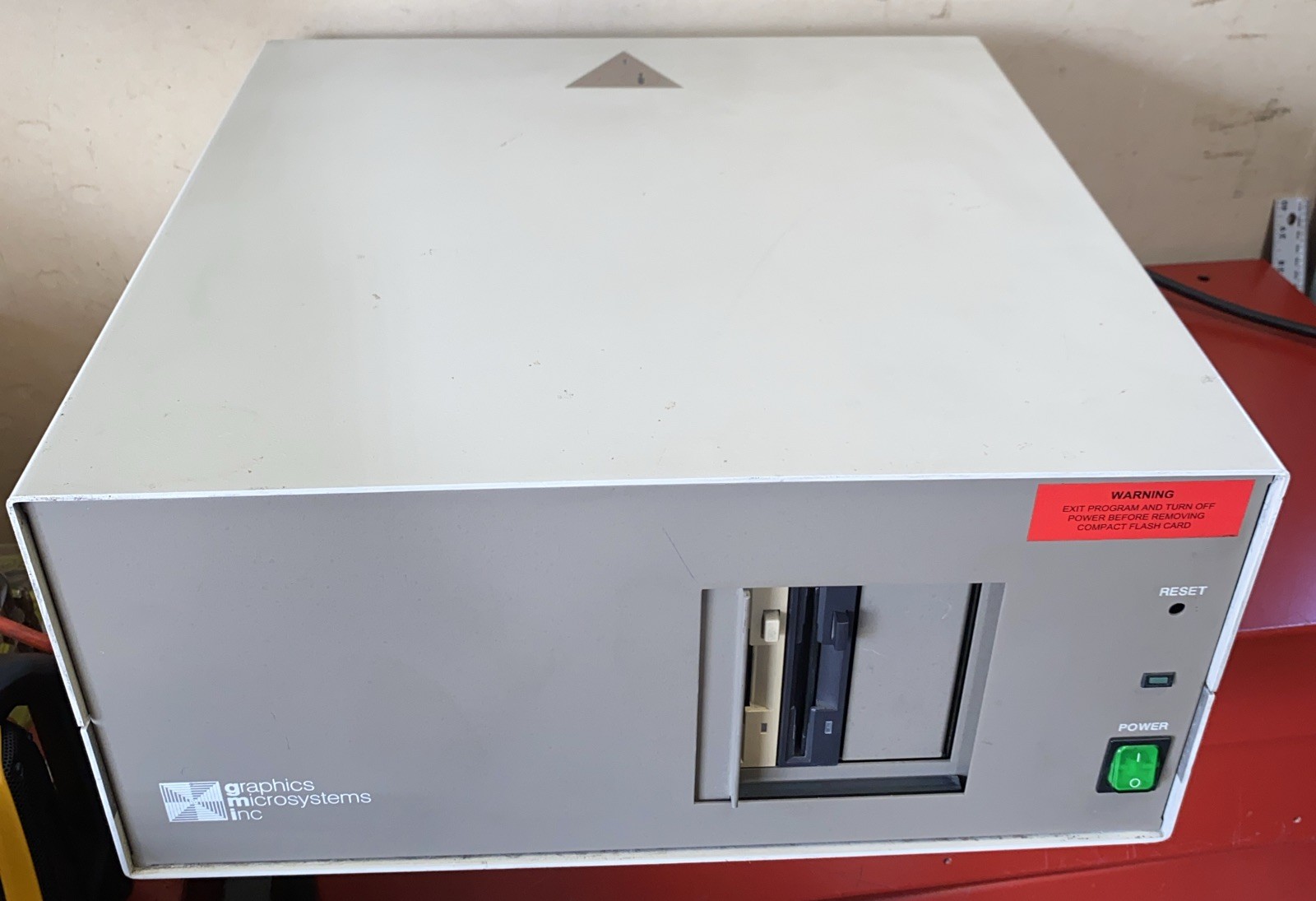 Graphics Microsystems 090G100266-21 Computer 90-264VAC 47-63Hz 100W