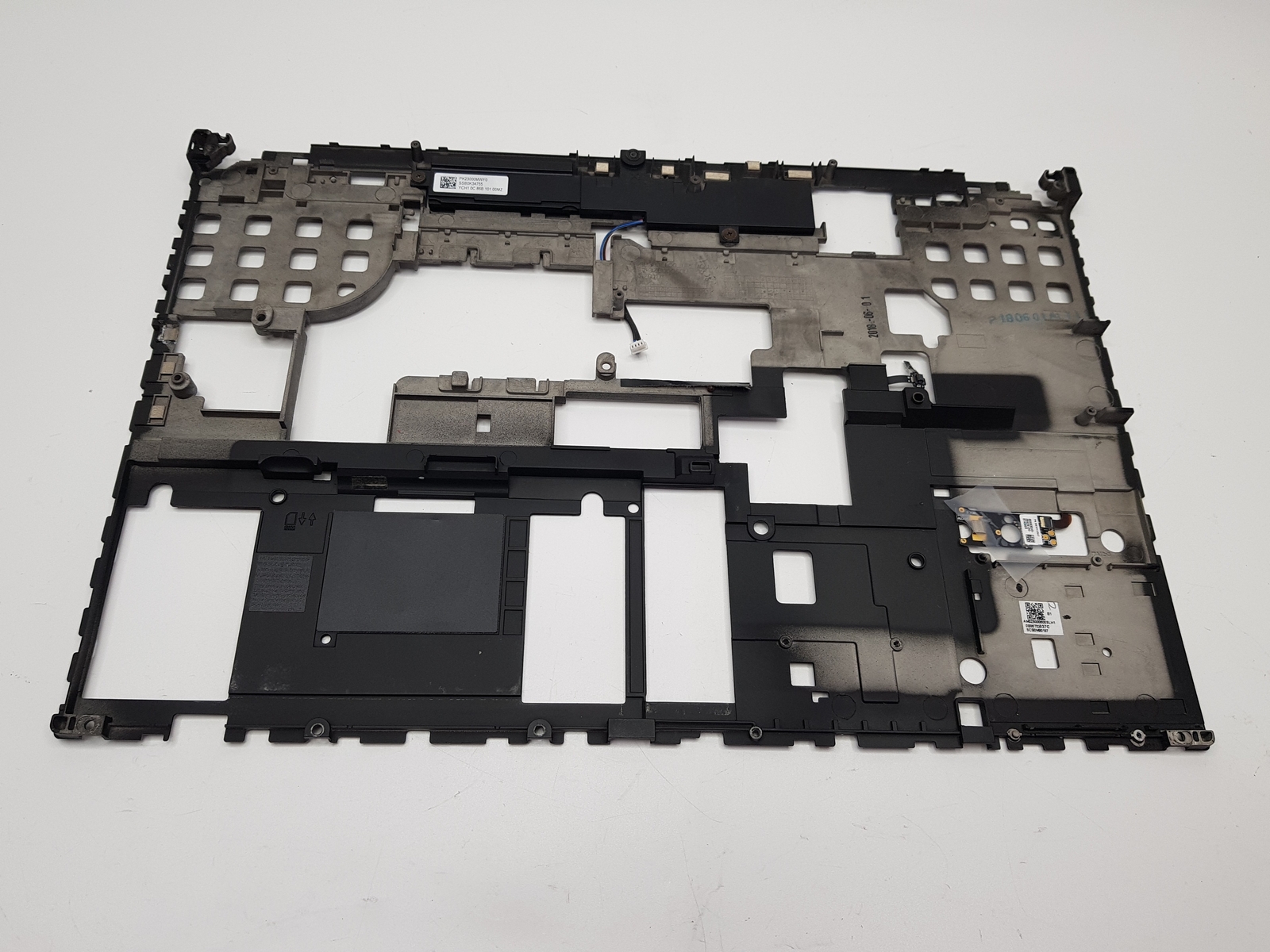 Lenovo ThinkPad P50 Chassis Middle Frame Motherboard Tray AM0Z6000600