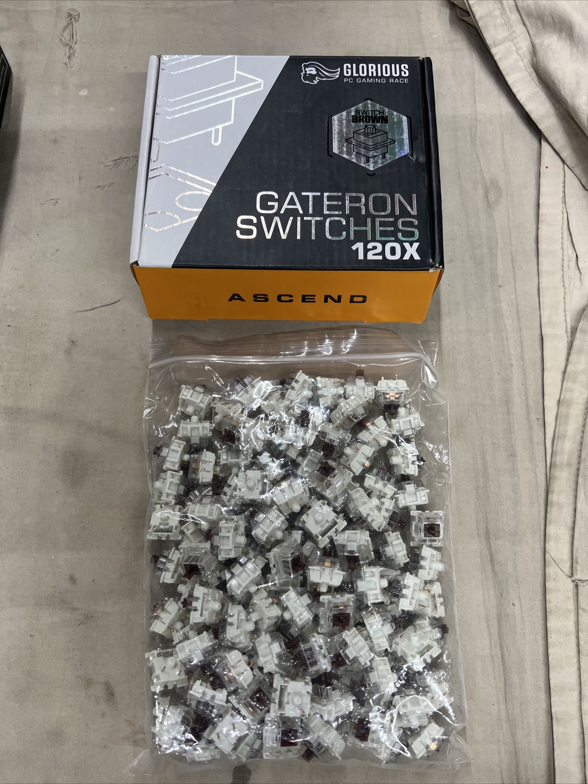 Glorious PC Gaming Race Gateron Mechanical Keyboard Brown Switches 120X