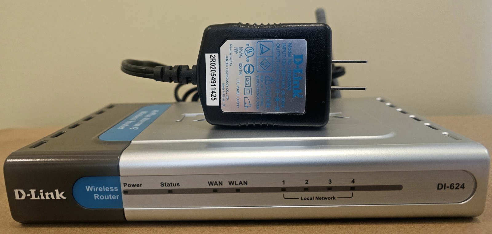 D-Link DI-624 Wireless Cable/DSL Router, 4-Port Switch, 802.11g, 108Mbps