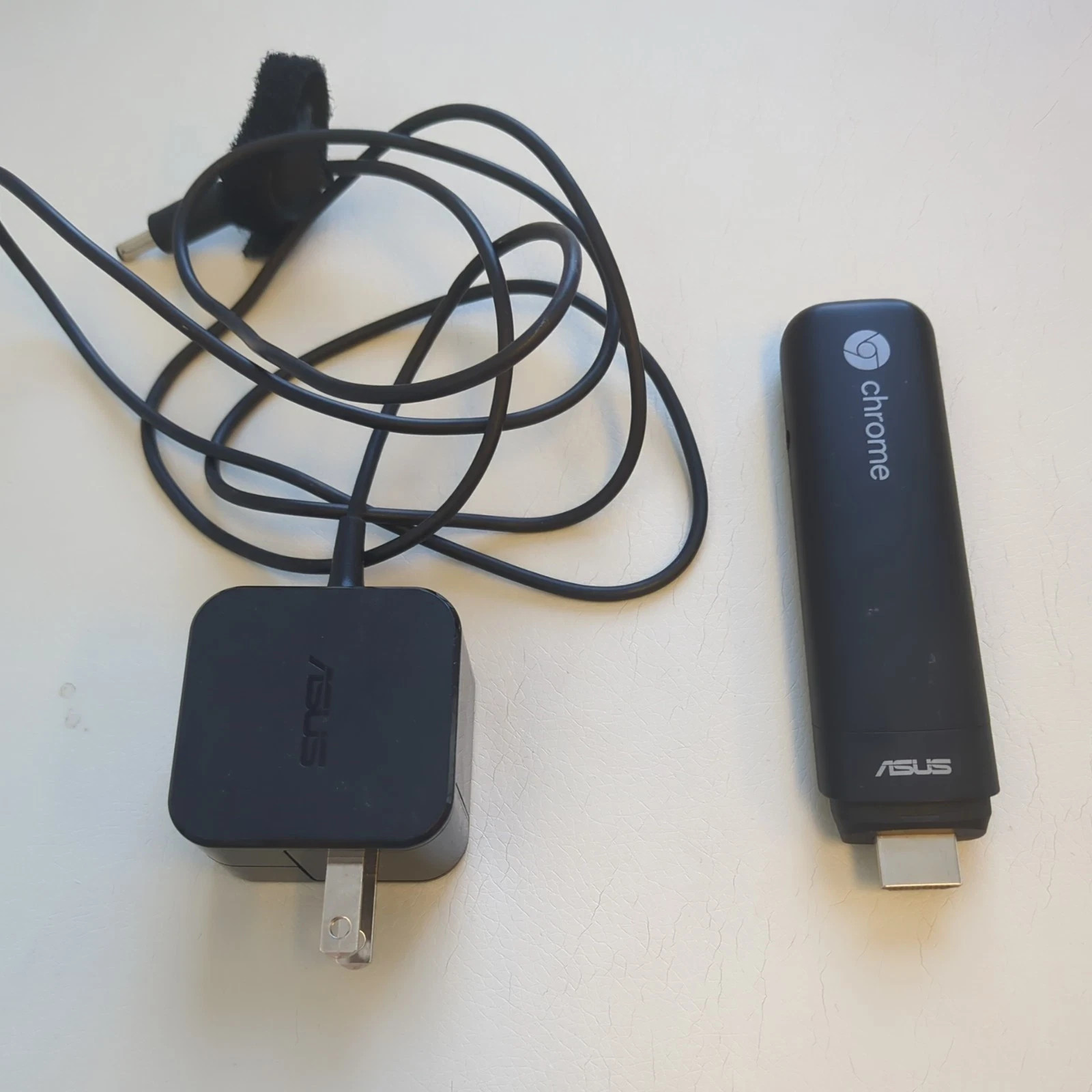 ASUS Chromebit CS10 ChromeOS Computer