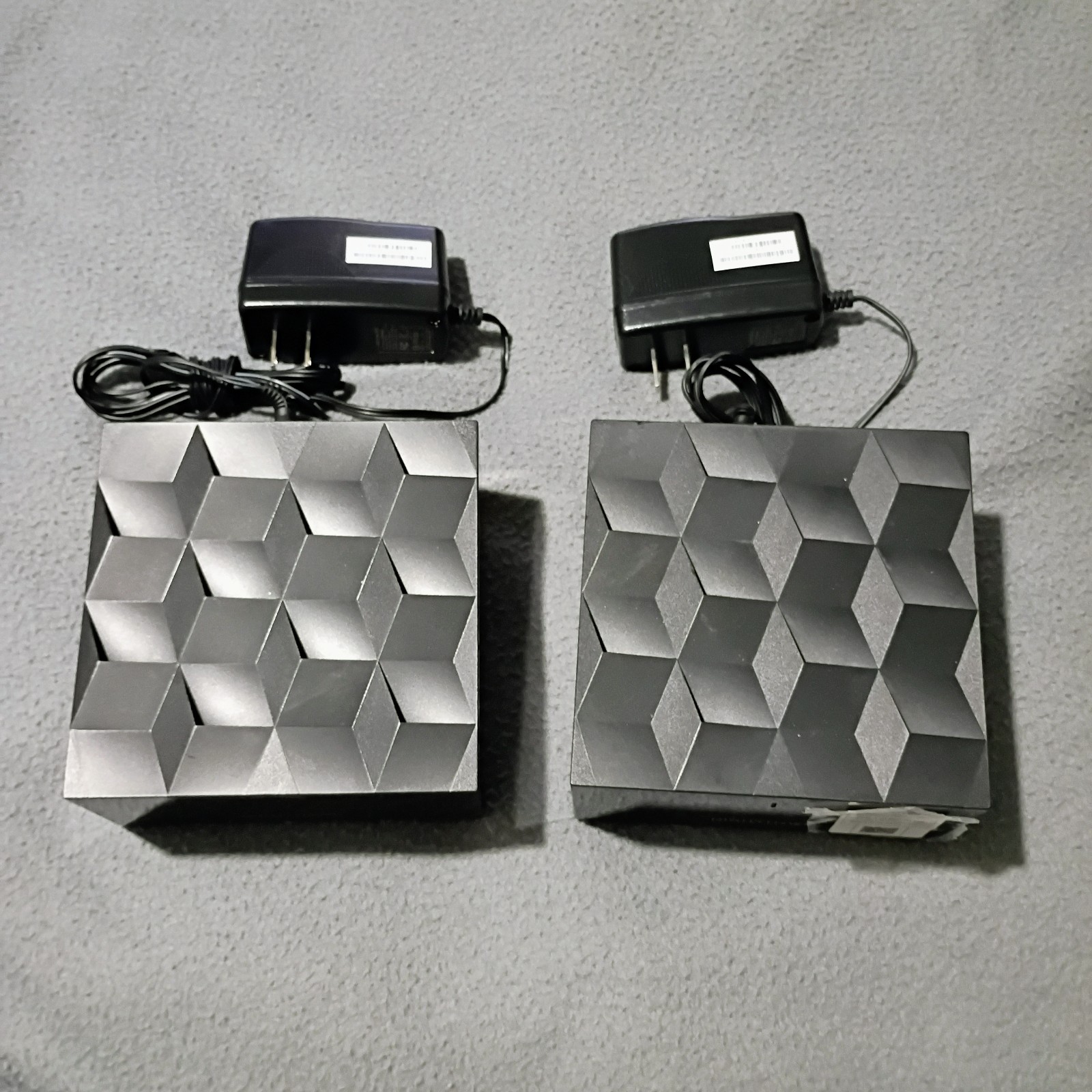 NETGEAR Nighthawk MR60 MS60 Mesh WiFi 6 Router & Satellite