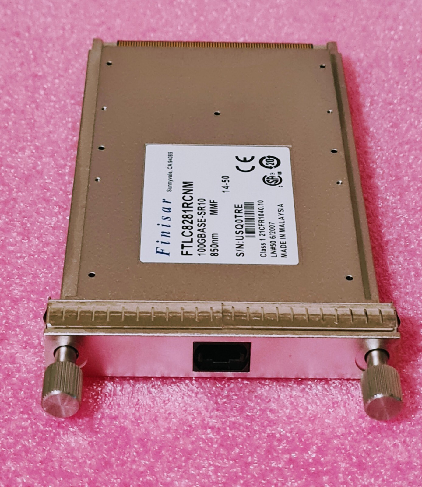 Finisar 100GbE FTLC8281RCNM CFP 100GBASE-SR10 850nm MPO/MTP MMF QSFP28 100G