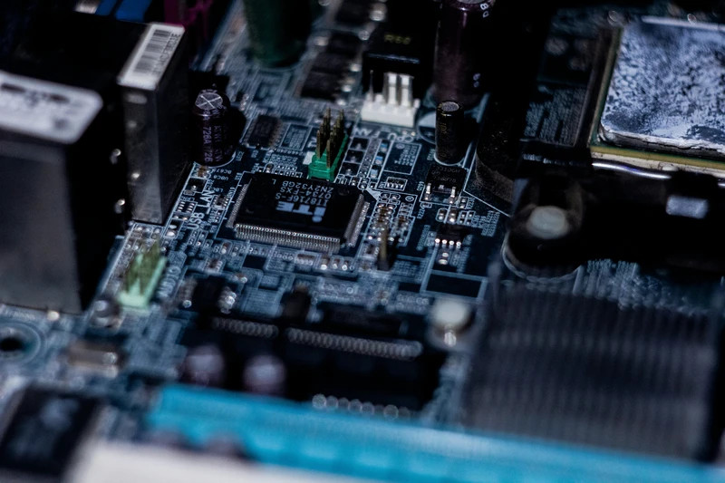 Intel celeron 850/128/100/1.7v sl5ga