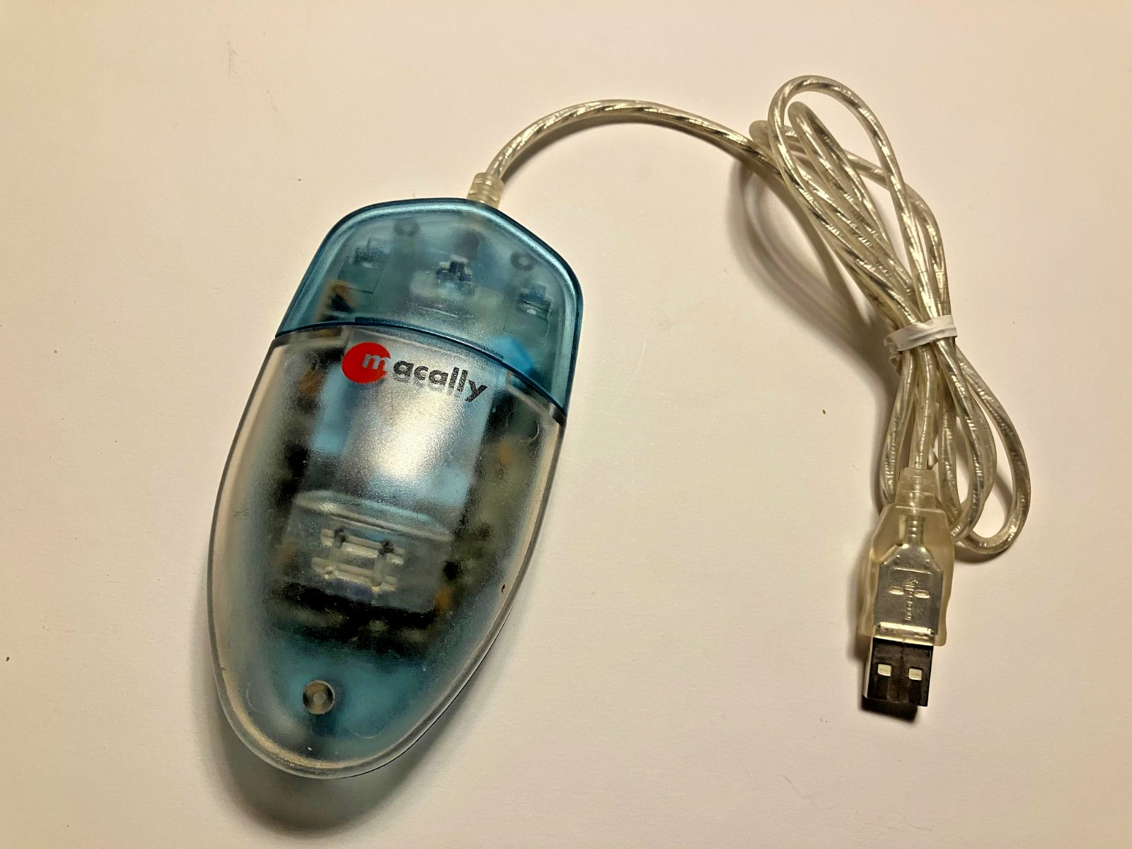 MacAlly iMouse Vintage 90s Single Button Apple iMac USB Mouse - Transparent Blue