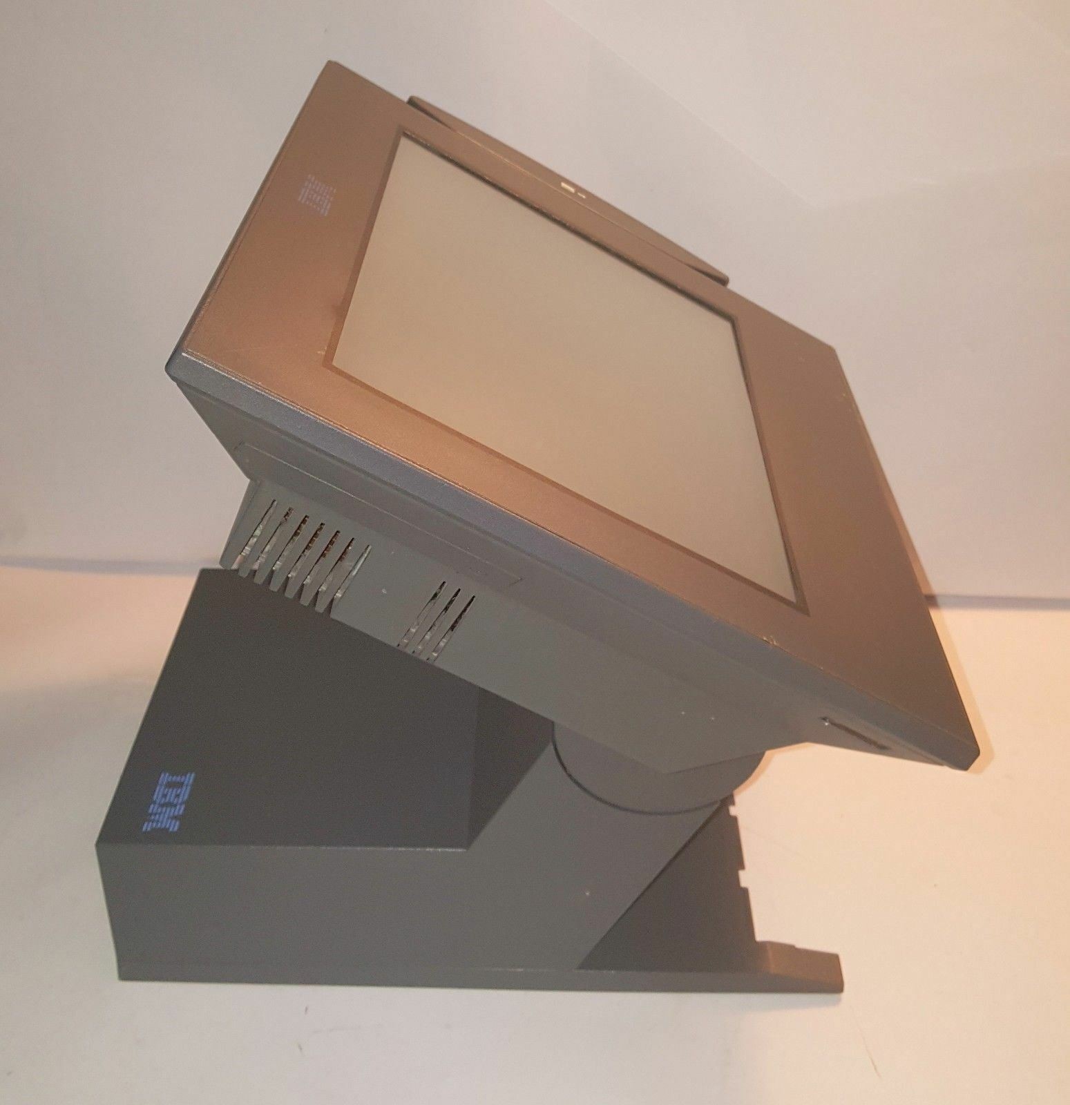 (Grade A) ~ IBM 4840-532 03R7802 Touchscreen Terminal SurePOS 500