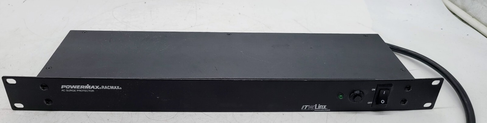 PowerMax Racmax Surge Protector GRM0600-80 Rack Mountable AC 8-Outlet