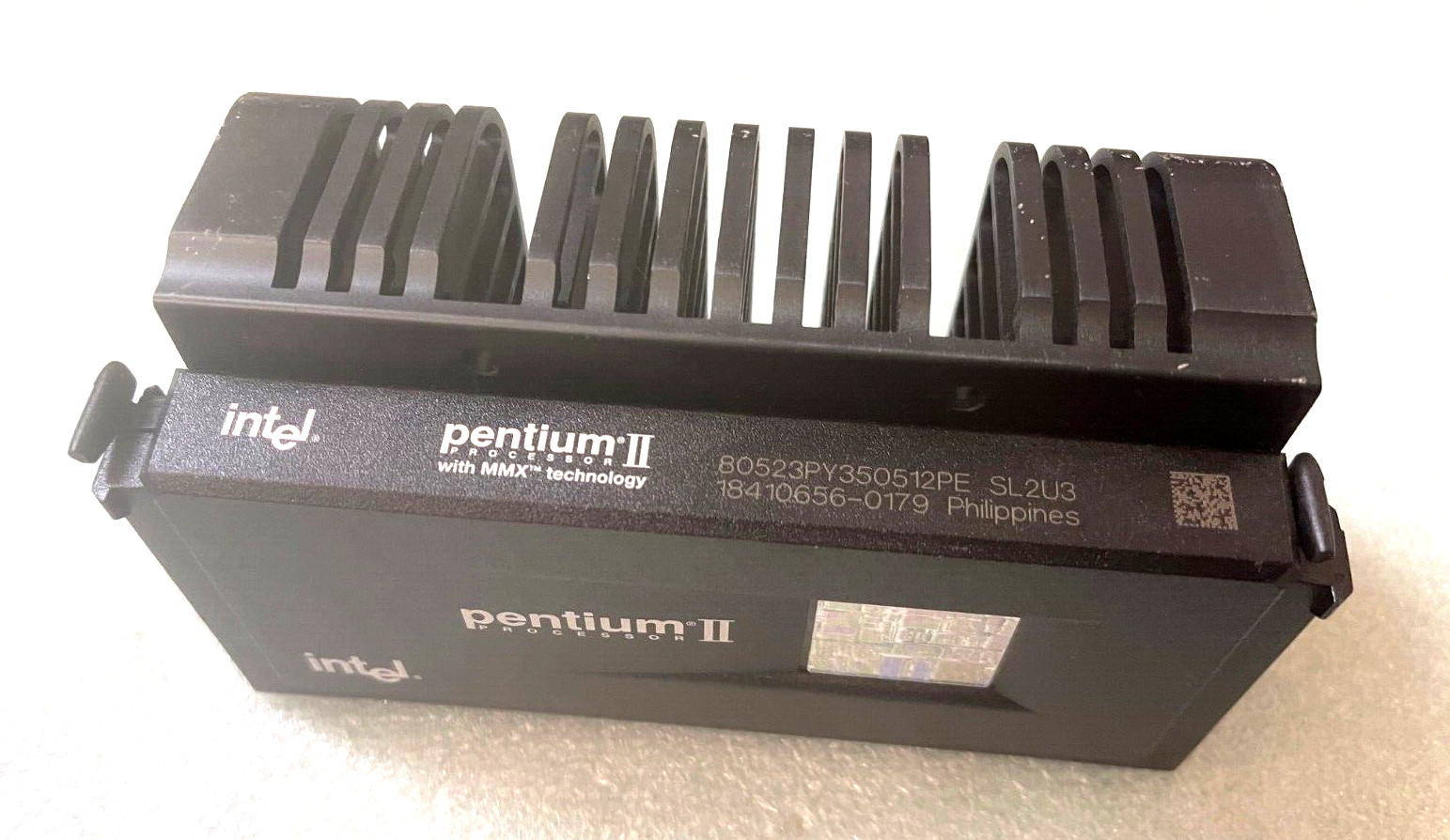 INTEL PENTIUM II 350MHZ 80523PY350512PE SL2U3 SLOT 1 CPU WITH HEATSINK RM2-CMP57