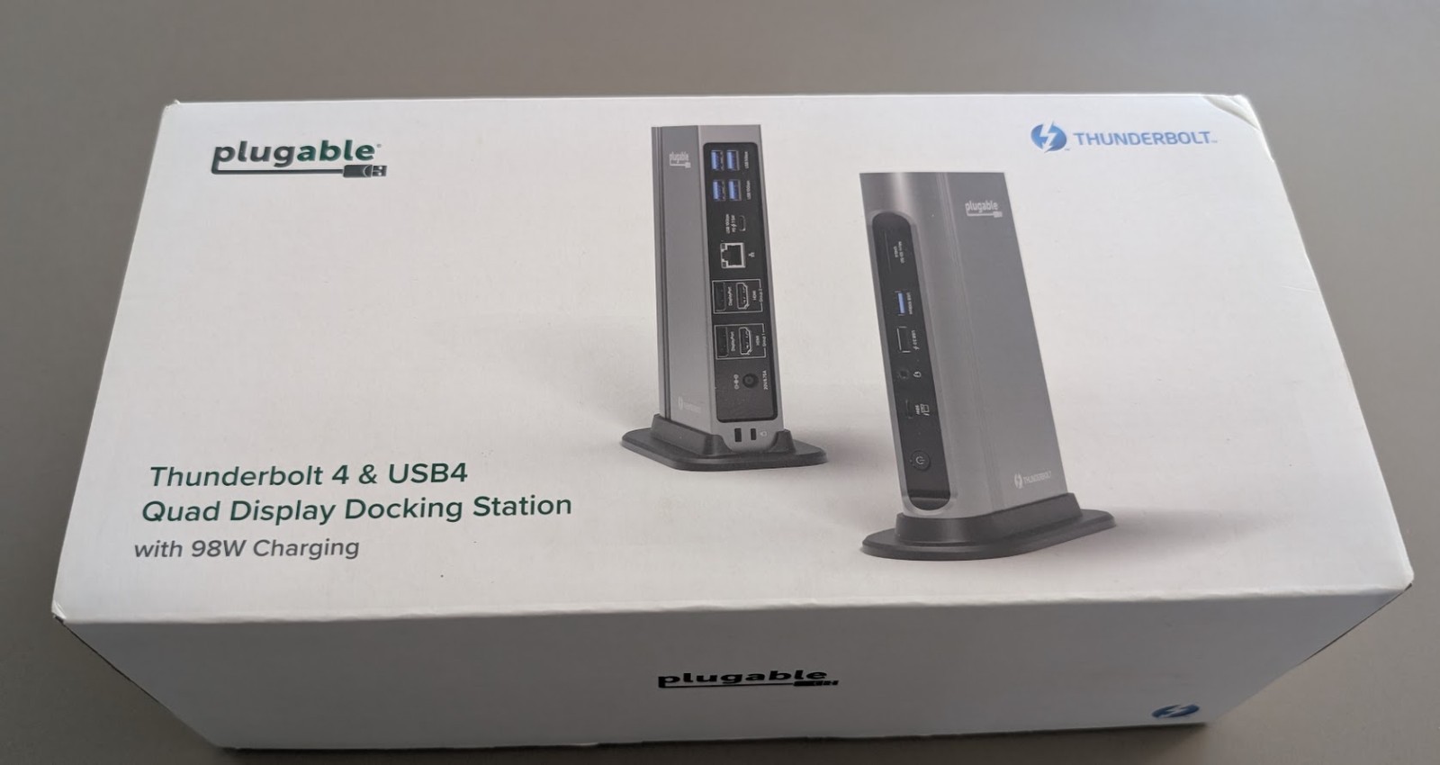 Plugable Quad-Monitor Thunderbolt 4/USB4/USB-C Dock for Windows/macOS