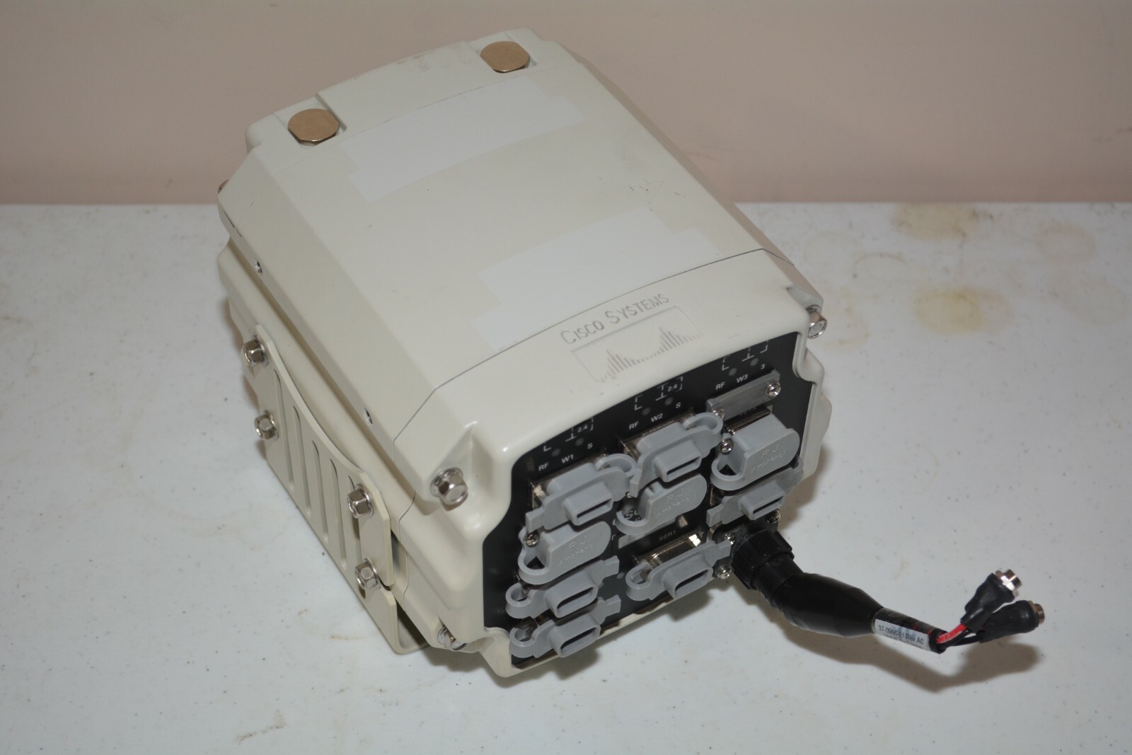 ^ Cisco 3230 Rugged Integrated Services Router C3230ENC-2WMIC-K9 #D389