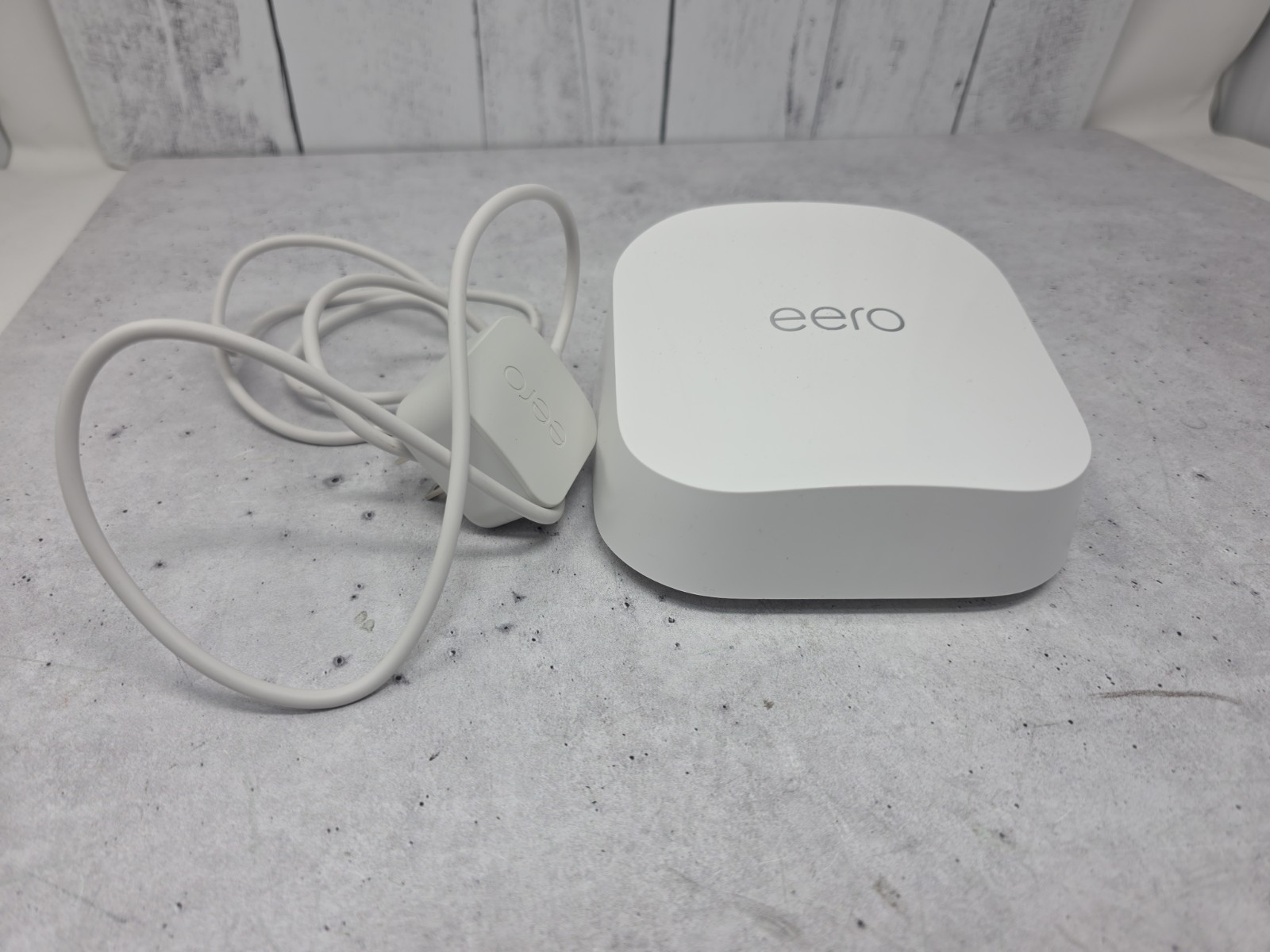 Amazon EERO 7 Dual-Band Wi-Fi 7 Mesh Router - PA10001 - UG
