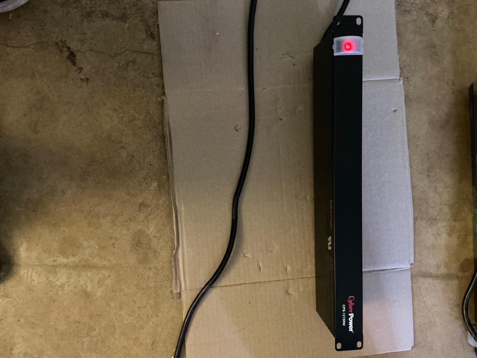 USED. Works, Cyber Power CPS-1215RM  Relocatable Power Tap. 10plgs 19” Rack unit