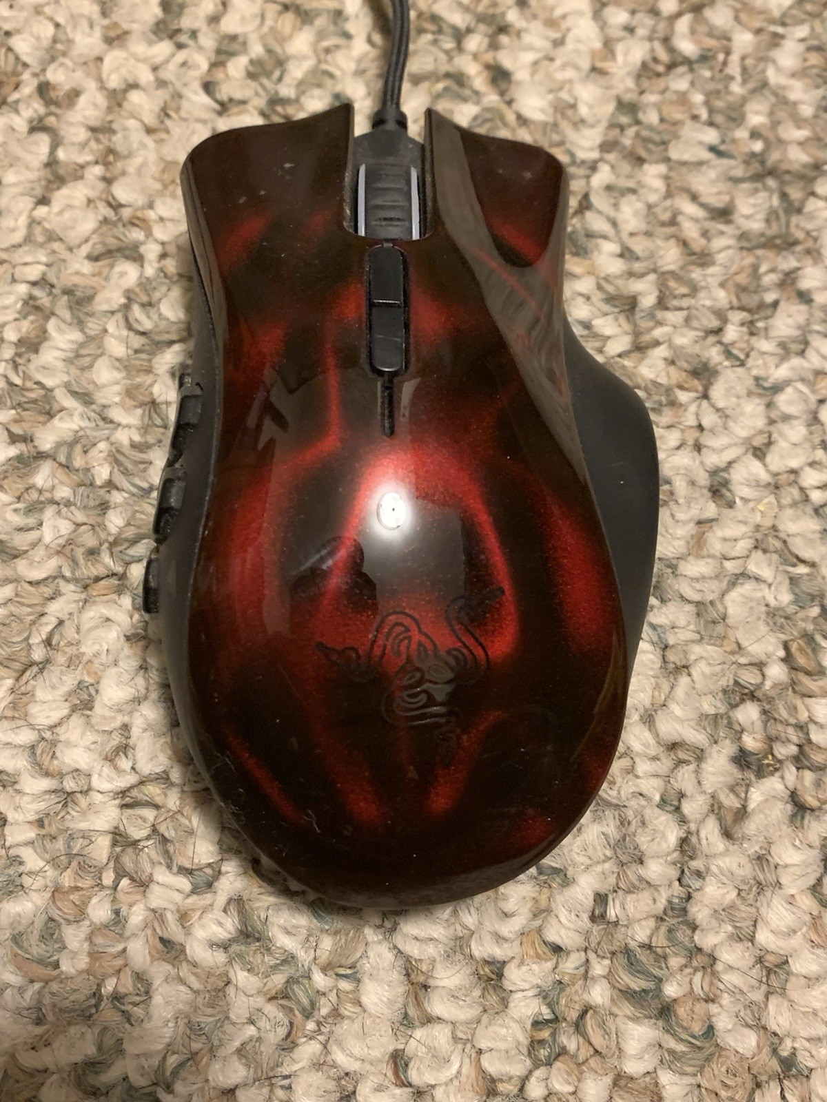 Rare Razer Naga Hex Wraith Red Laser Gaming Mouse RZ01-0075 MMO MOB