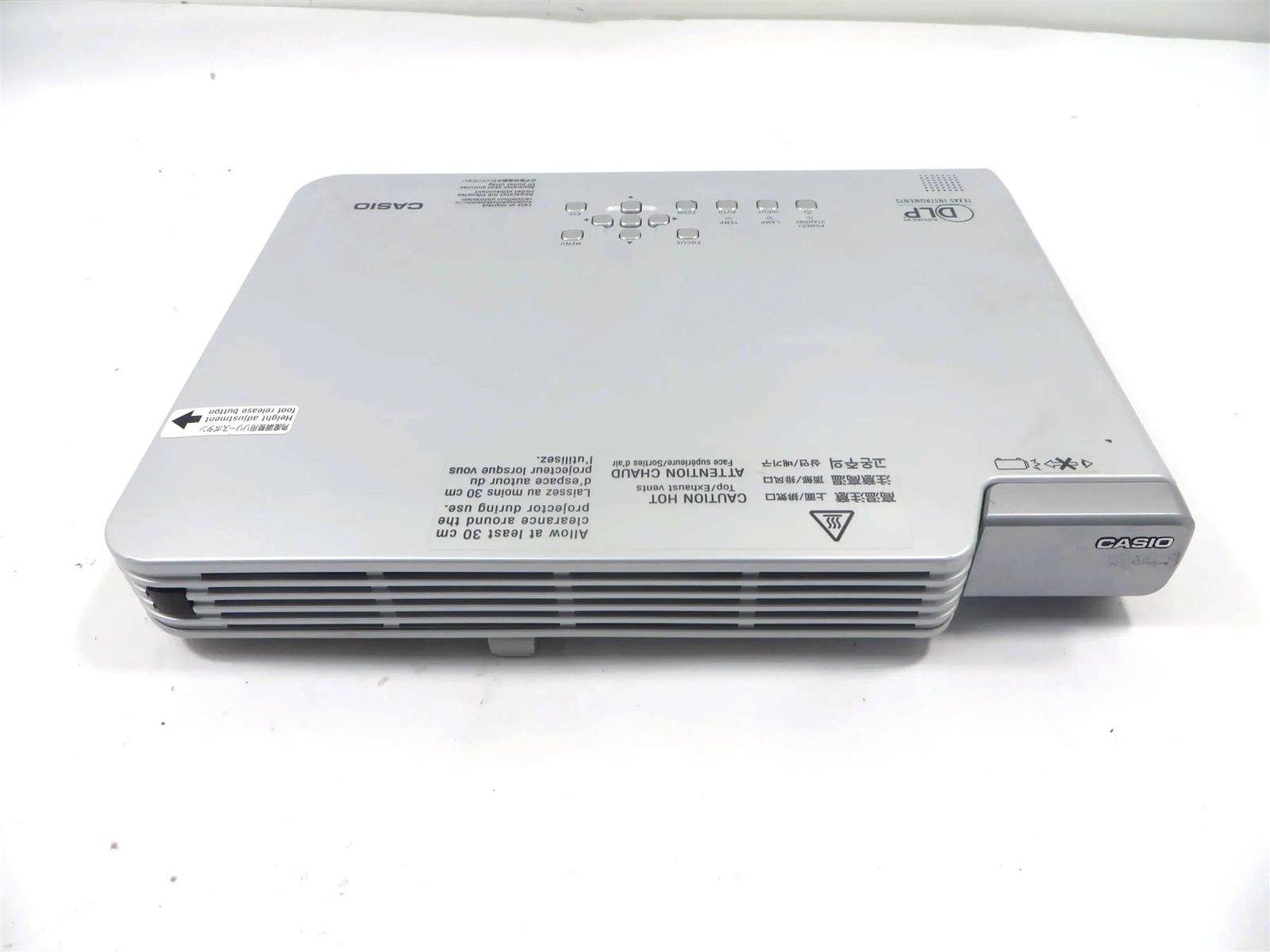 Casio Data Projector XJ-S31 - Lamp Time : 150 Hours