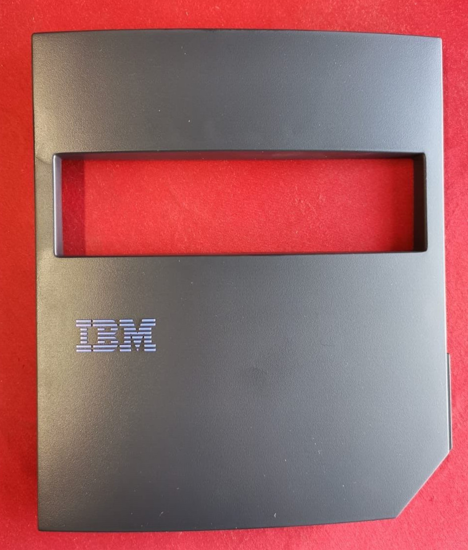 IBM Front Bezel FRU P/N: 24P4006