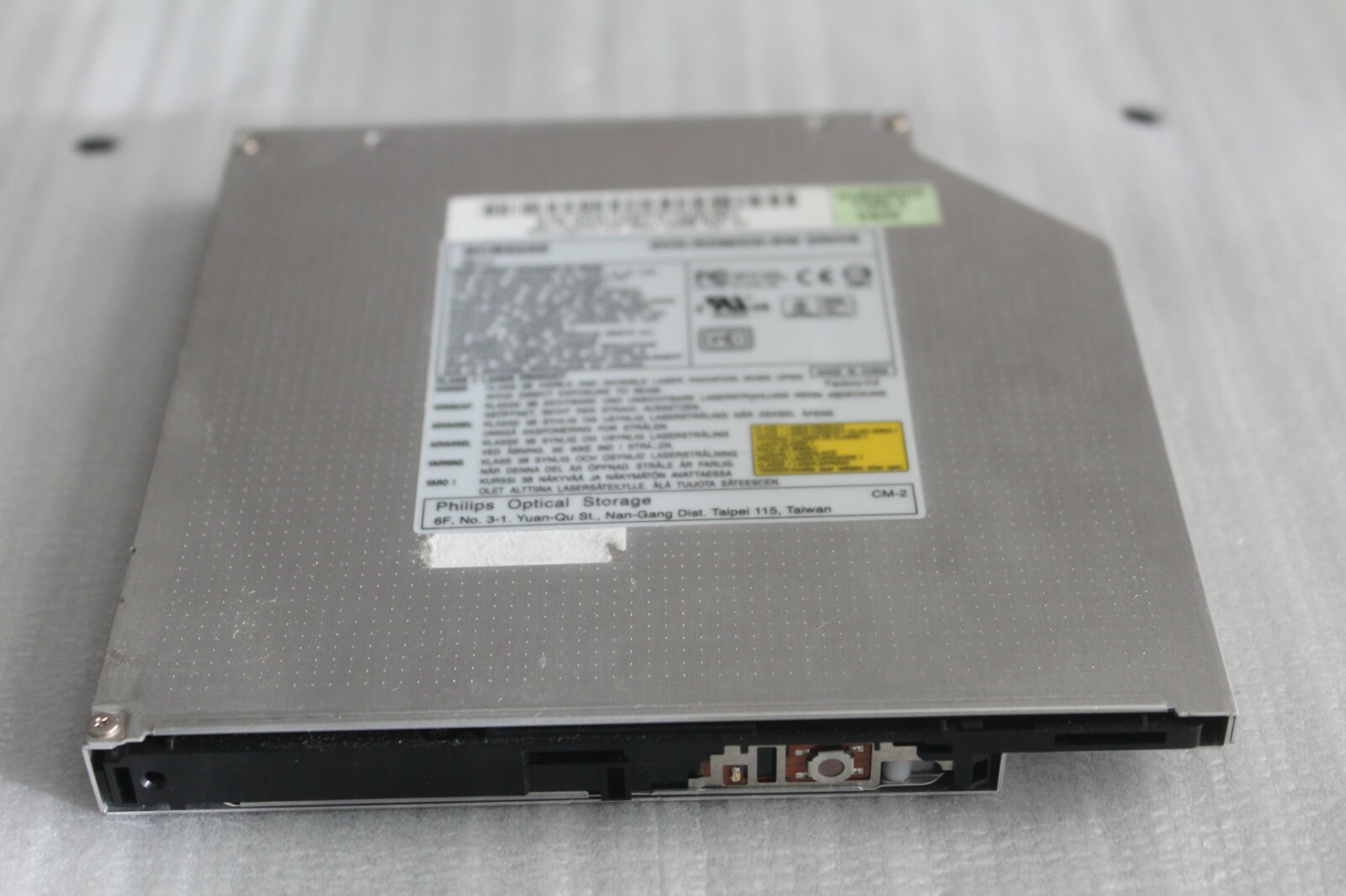 Philips Optical SCB5265 DVD-ROM CDRW IDE Rewritable Drive w/o front bezel