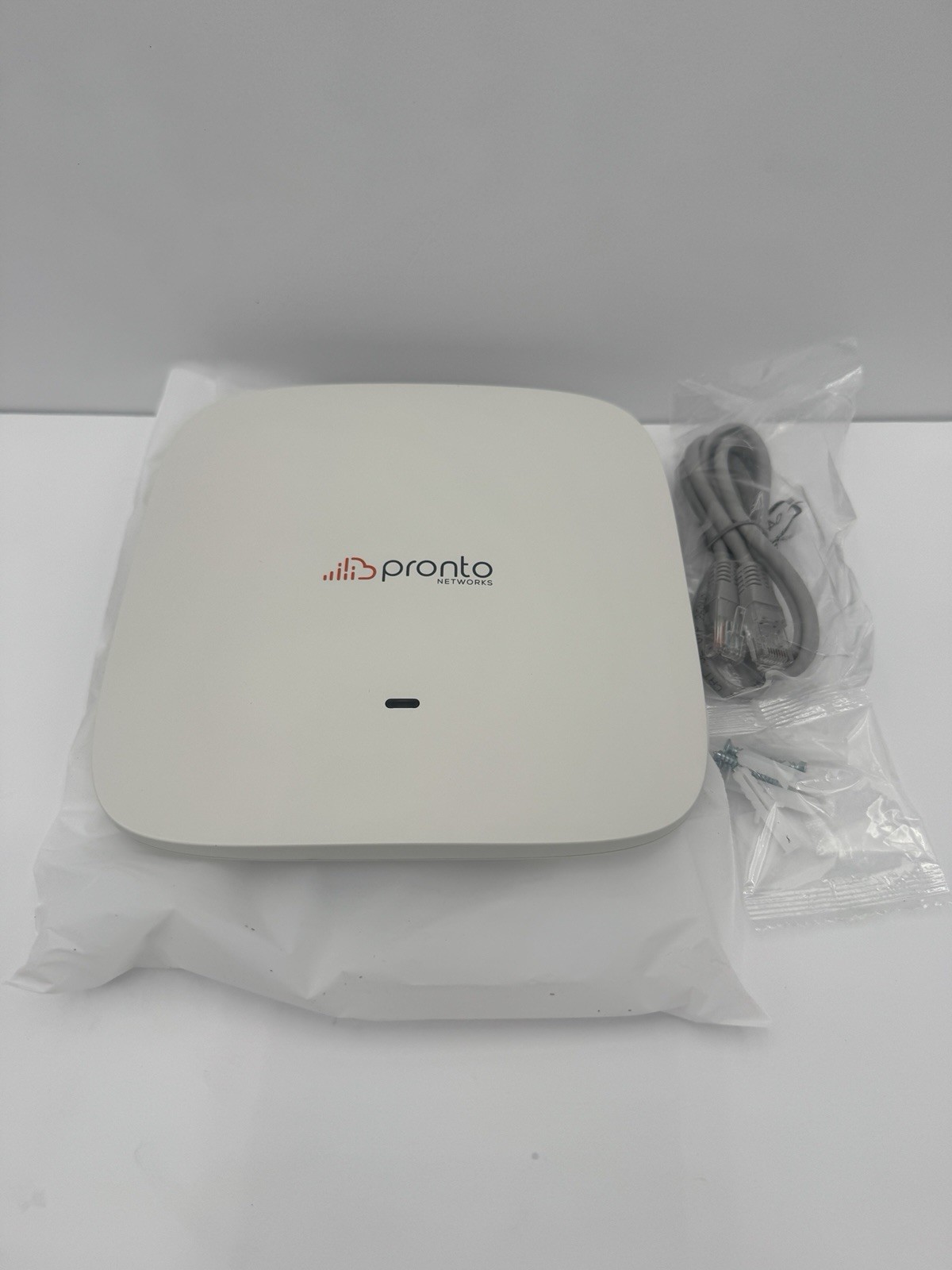 Pronto Dual Band PC-26 PC26-W6-MT-48C Access Point Wifi 6 - NEW