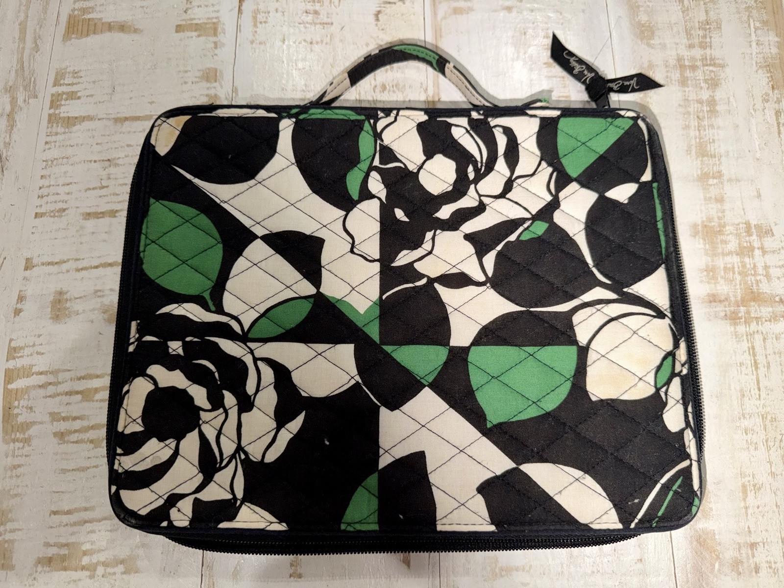VERA BRADLEY Iconic Tablet Tamer Organizer Case in IMPERIAL ROSE Retired