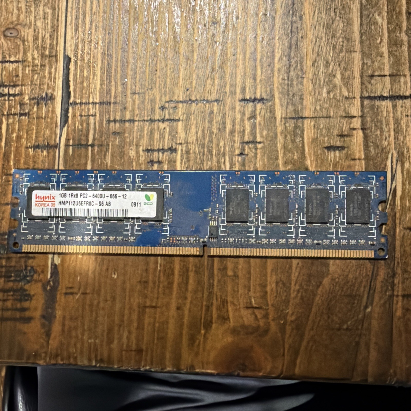 SK Hynix 1GB DDR2-800 (PC2-6400U) Desktop Memory